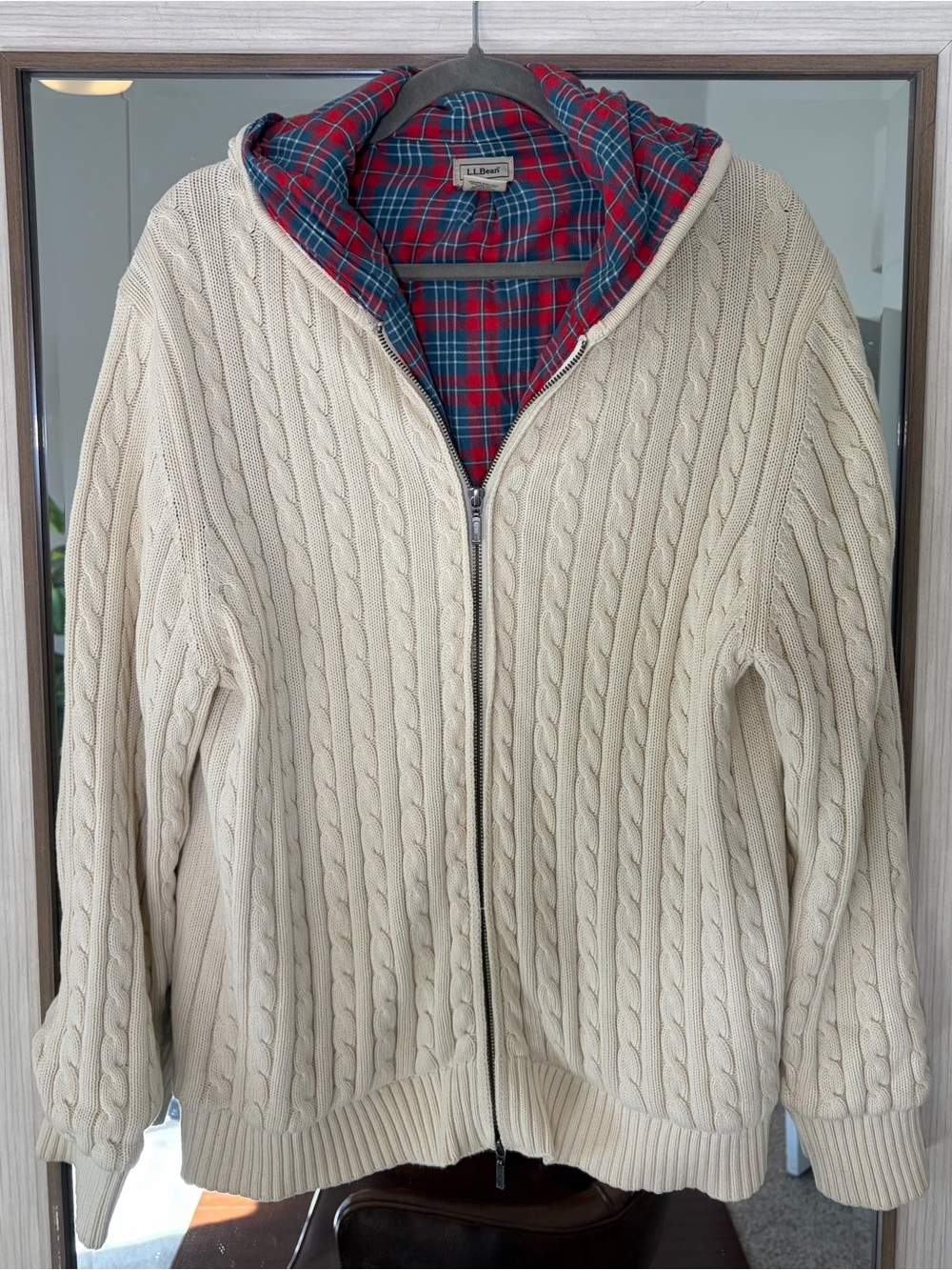 L.L. Bean cream cable-knit zip-up hoodie red and blue plaid flannel Cotton Sz L